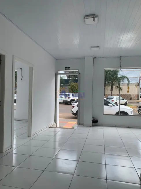 Foto 4 de Sala Comercial para alugar, 313m2 em Centro, Santo Angelo - RS