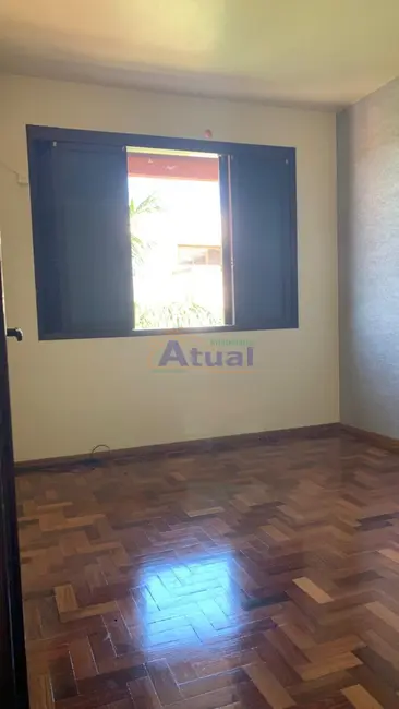 Foto 7 de Apartamento com 3 quartos para alugar em Pascotini, Santo Angelo - RS