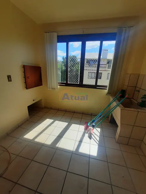 Foto 8 de Apartamento com 3 quartos para alugar em Pascotini, Santo Angelo - RS