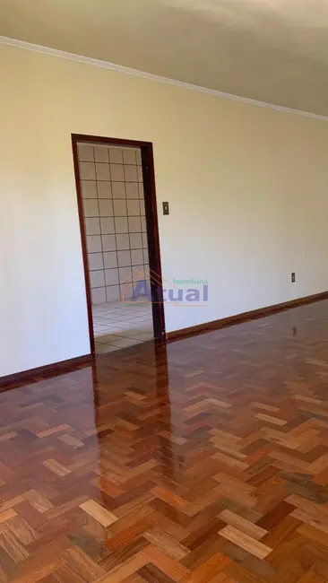 Foto 3 de Apartamento com 3 quartos para alugar em Pascotini, Santo Angelo - RS