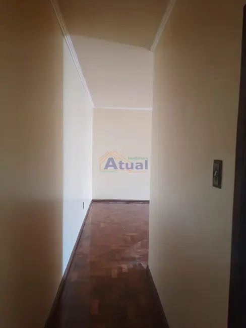 Foto 6 de Apartamento com 3 quartos para alugar em Pascotini, Santo Angelo - RS