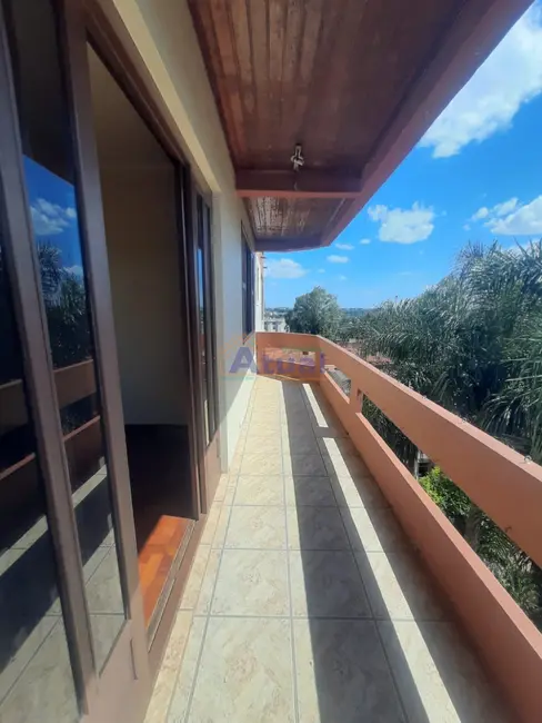 Foto 1 de Apartamento com 3 quartos para alugar em Pascotini, Santo Angelo - RS