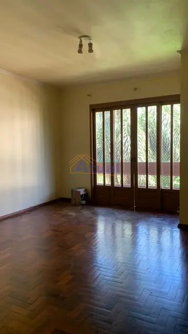 Foto 3 de Apartamento com 3 quartos para alugar em Universitário, Santo Angelo - RS