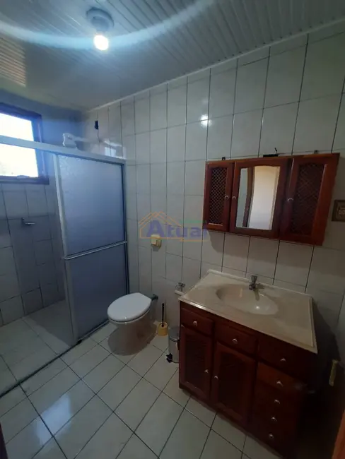 Apartamento com 3 quartos para alugar em Pascotini, Santo Angelo - RS - imagem 5 Foto 5 de Apartamento com 3 quartos para alugar em Pascotini, Santo Angelo - RS