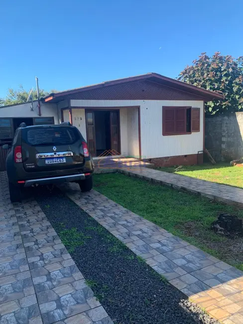 Foto 1 de Casa com 3 quartos para alugar em Menges, Santo Angelo - RS