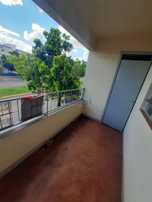 Foto 8 de Apartamento com 2 quartos para alugar em Centro, Santo Angelo - RS