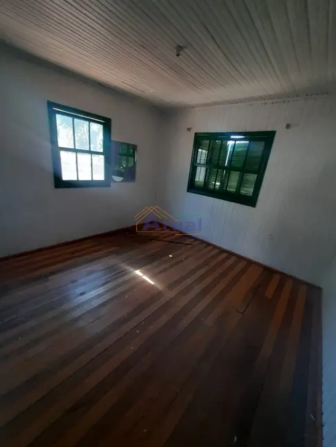 Foto 3 de Casa com 2 quartos para alugar em Centro, Santo Angelo - RS