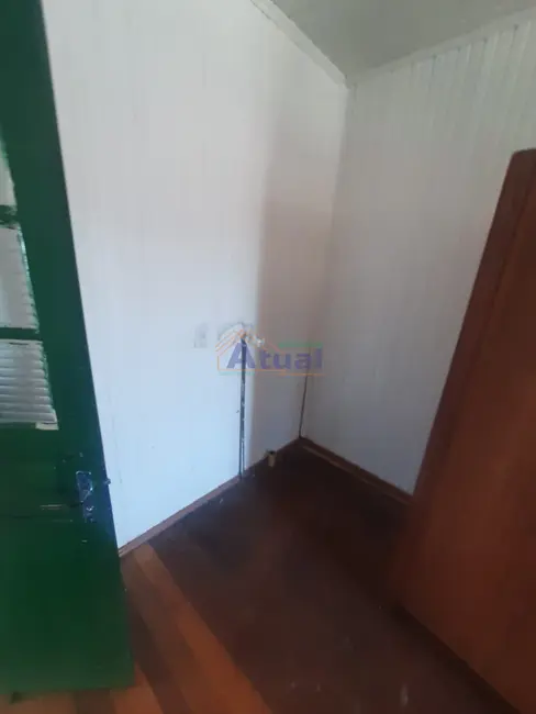 Foto 8 de Casa com 2 quartos para alugar em Centro, Santo Angelo - RS