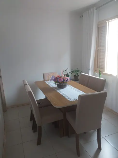 Foto 3 de Apartamento com 3 quartos à venda, 66m2 em Centro, Santo Angelo - RS