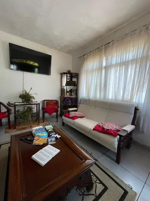 Foto 2 de Casa com 2 quartos para alugar em Centro, Santo Angelo - RS