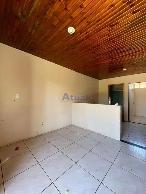 Foto 3 de Casa com 2 quartos para alugar em COHAB, Santo Angelo - RS