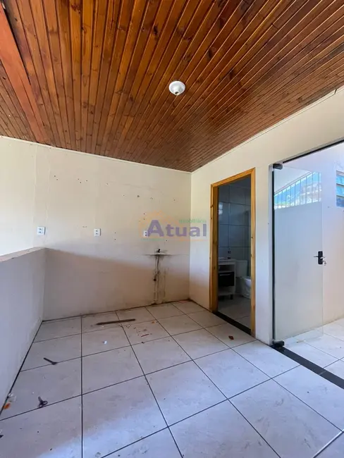 Foto 6 de Casa com 2 quartos para alugar em COHAB, Santo Angelo - RS