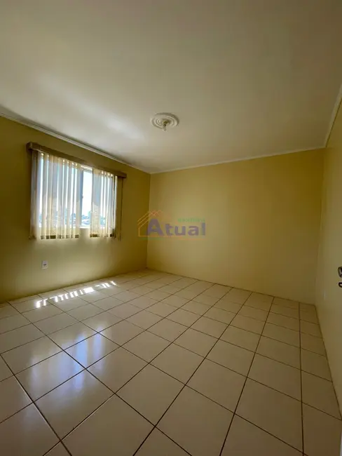 Foto 3 de Apartamento com 2 quartos para alugar em Menges, Santo Angelo - RS