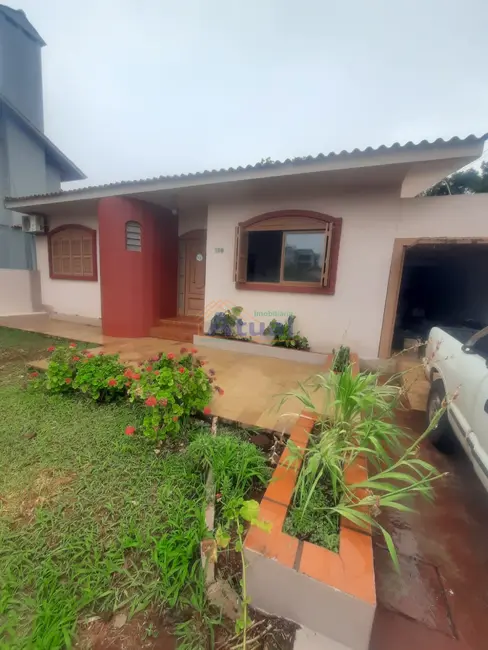 Foto 3 de Casa com 3 quartos para alugar em Centro, Santo Angelo - RS