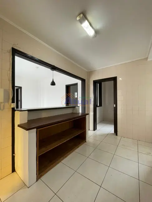 Foto 3 de Apartamento com 2 quartos para alugar em Centro, Santo Angelo - RS