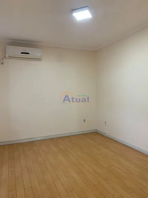 Foto 5 de Apartamento com 3 quartos para alugar em Centro, Santo Angelo - RS
