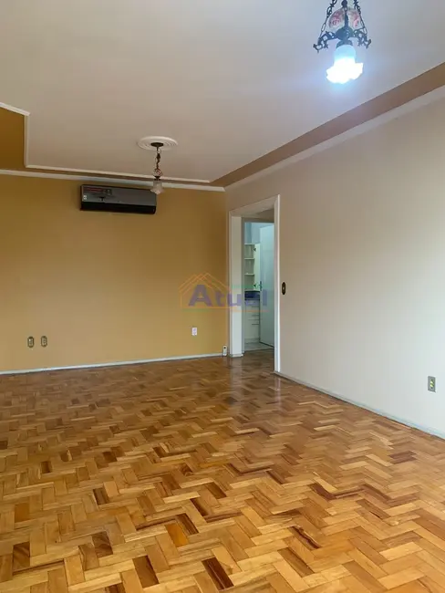 Foto 2 de Apartamento com 3 quartos para alugar em Centro, Santo Angelo - RS