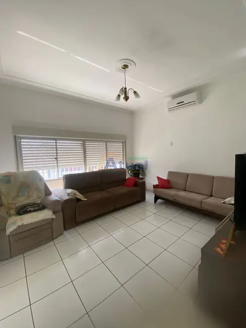Foto 7 de Casa com 3 quartos à venda, 164m2 em Centro, Santo Angelo - RS