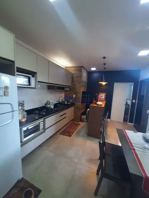 Foto 5 de Casa com 2 quartos à venda e para alugar, 120m2 em Aliança, Santo Angelo - RS