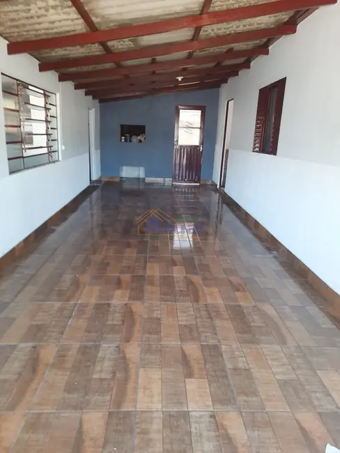 Foto 6 de Casa com 2 quartos para alugar em Jardim das Palmeiras, Santo Angelo - RS