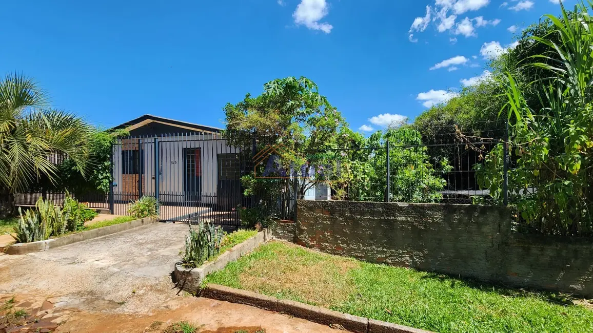 Foto 1 de Casa com 2 quartos à venda, 79m2 em José Alcebíades Oliveira, Santo Angelo - RS
