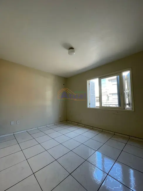 Foto 4 de Apartamento com 2 quartos para alugar em Centro, Santo Angelo - RS