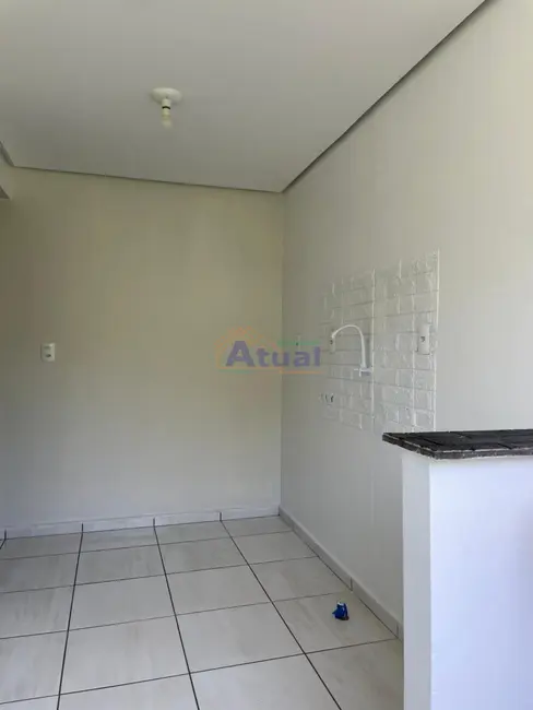 Foto 5 de Apartamento com 2 quartos para alugar em Hortência, Santo Angelo - RS