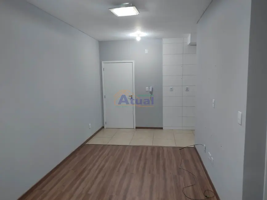 Foto 3 de Apartamento com 2 quartos à venda, 52m2 em Centro, Santo Angelo - RS