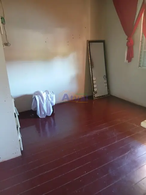 Foto 2 de Casa com 2 quartos à venda, 111m2 em Centro, Santo Angelo - RS