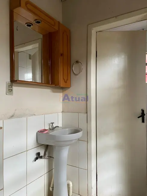 Foto 4 de Casa com 2 quartos para alugar em Mário Pilau, Santo Angelo - RS