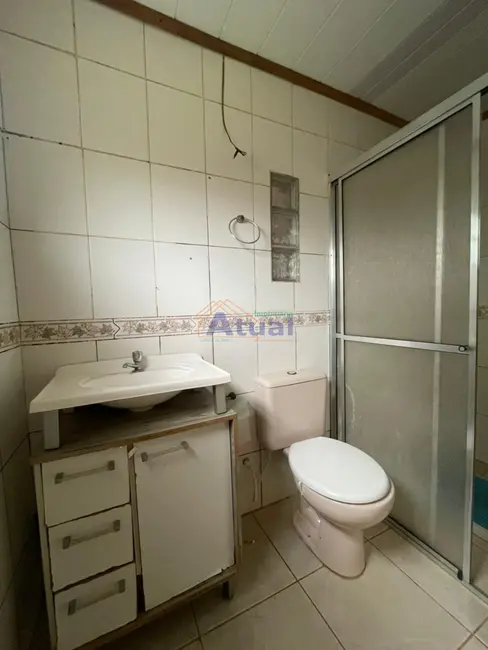 Foto 5 de Casa com 2 quartos para alugar em Mário Pilau, Santo Angelo - RS
