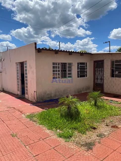 Foto 2 de Casa com 3 quartos à venda, 160m2 em Centro, Santo Angelo - RS