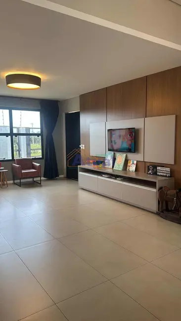 Foto 5 de Casa com 2 quartos à venda, 162m2 em Santo Angelo - RS