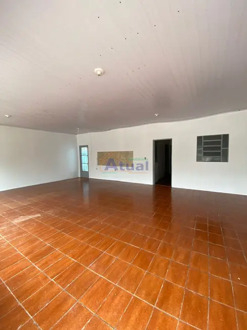 Foto 1 de Casa com 2 quartos à venda e para alugar, 142m2 em Centro, Santo Angelo - RS