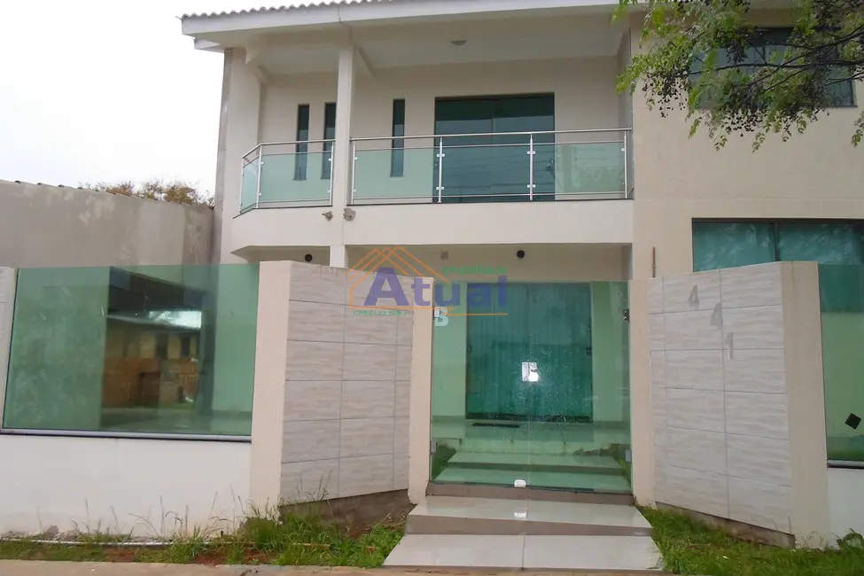 Foto 1 de Casa com 6 quartos para alugar em Santo Angelo - RS