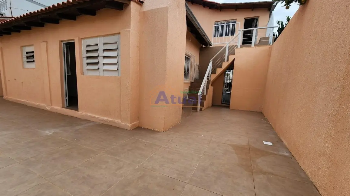 Foto 6 de Casa com 3 quartos à venda, 330m2 em Centro, Santo Angelo - RS
