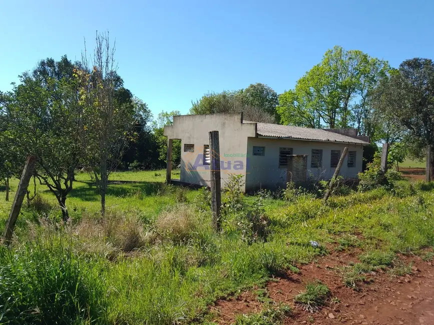 Chácara com 2 quartos à venda, 90m2 em Indubrás, Santo Angelo - RS - imagem 6 Foto 6 de Chácara com 2 quartos à venda, 90m2 em Indubrás, Santo Angelo - RS