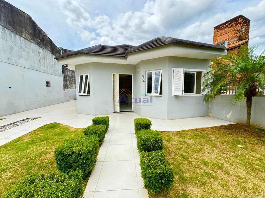 Foto 1 de Casa com 1 quarto à venda e para alugar em Centro, Santo Angelo - RS