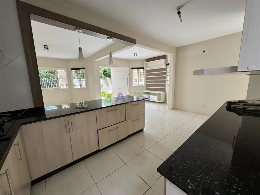 Foto 5 de Casa com 1 quarto à venda e para alugar em Centro, Santo Angelo - RS