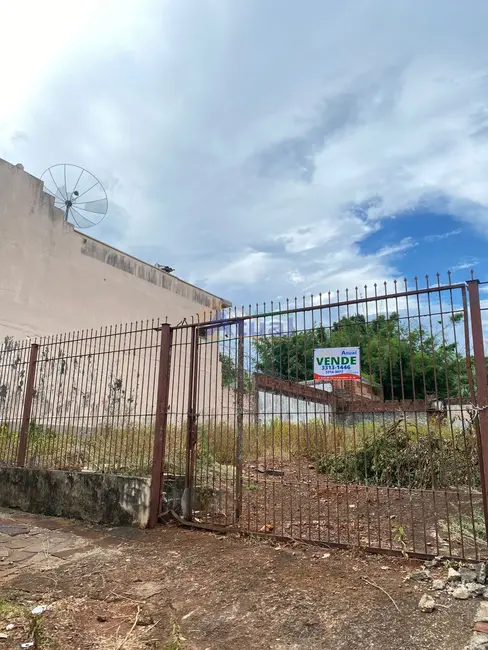 Foto 1 de Terreno / Lote à venda, 348m2 em Centro, Santo Angelo - RS