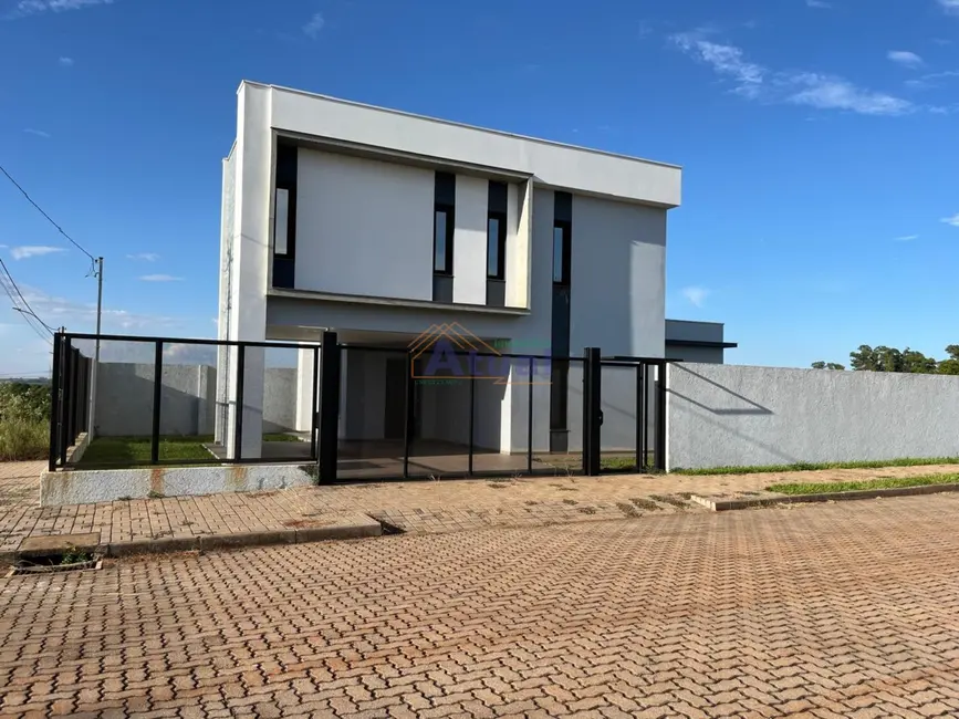 Foto 2 de Casa com 3 quartos à venda, 177m2 em Santo Angelo - RS