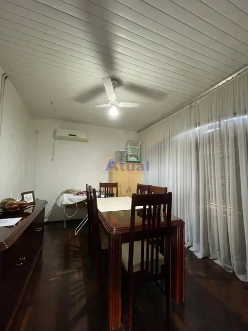 Foto 5 de Casa com 2 quartos à venda, 412m2 em Centro, Santo Angelo - RS