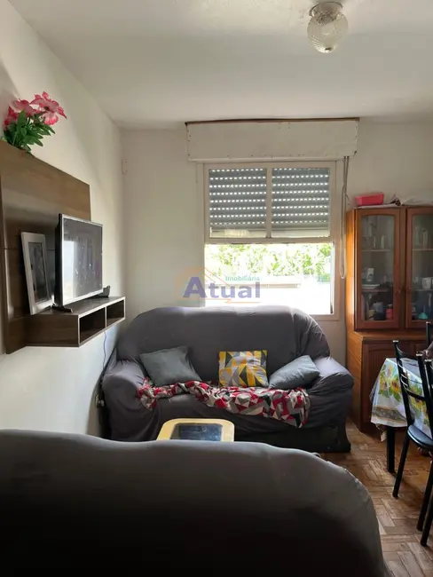 Foto 2 de Apartamento com 2 quartos à venda, 59m2 em Castelarim, Santo Angelo - RS