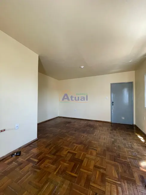 Foto 9 de Apartamento com 3 quartos para alugar em Centro, Santo Angelo - RS