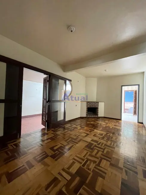 Foto 3 de Casa com 4 quartos para alugar em Centro, Santo Angelo - RS