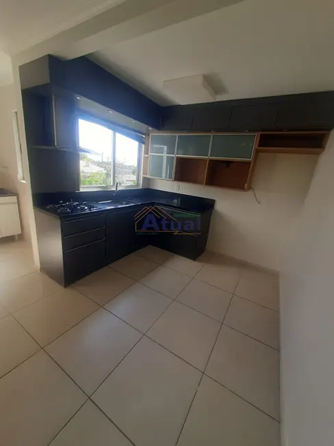 Foto 4 de Apartamento com 2 quartos para alugar em Kurtz, Santo Angelo - RS