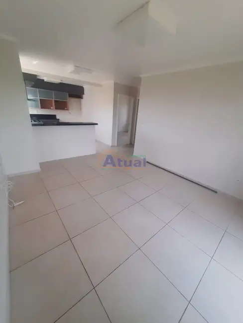 Foto 2 de Apartamento com 2 quartos para alugar em Kurtz, Santo Angelo - RS