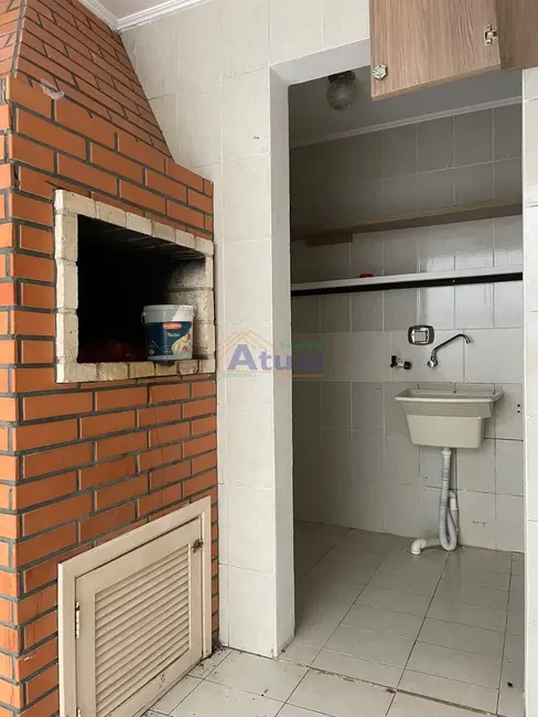 Foto 9 de Apartamento com 3 quartos para alugar em Centro, Santo Angelo - RS