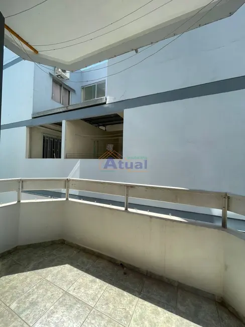 Foto 4 de Apartamento com 3 quartos para alugar em Centro, Santo Angelo - RS