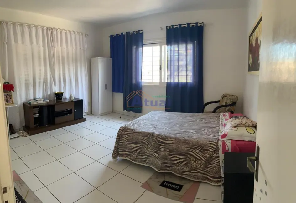 Foto 6 de Casa com 4 quartos à venda, 639m2 em Oliveira, Santo Angelo - RS